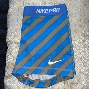 Nike Women’s Pro 3” shorts